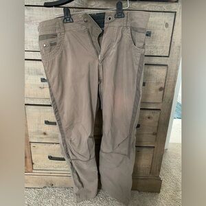 Kuhl RADIKL Pants. Men’s Size 35x32. Brown/Tan.